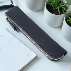 Etui Negru Pentru Stilou
