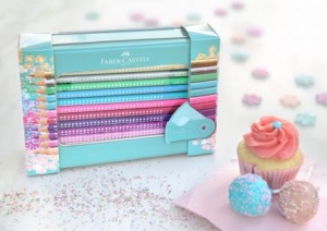 Set Cadou 20 Creioane Colorate Sparkle + Ascutitoare Sleeve Faber-Castell - Img 6