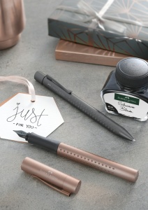 Stilou Grip 2011 Antracit M Faber-Castell - Img 2