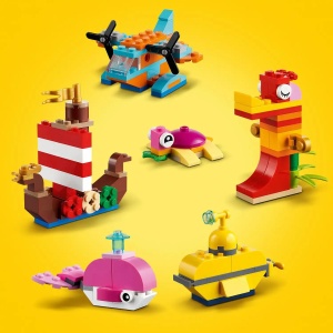 LEGO Classic, Distractie creativa in ocean, 333 piese - Img 6