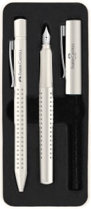 Set Stilou M + Pix grip 2010 Alb Cocos Faber-Castell