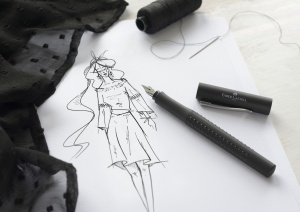 Stilou Grip 2011 Pearl Negru F Faber-Castell - Img 5