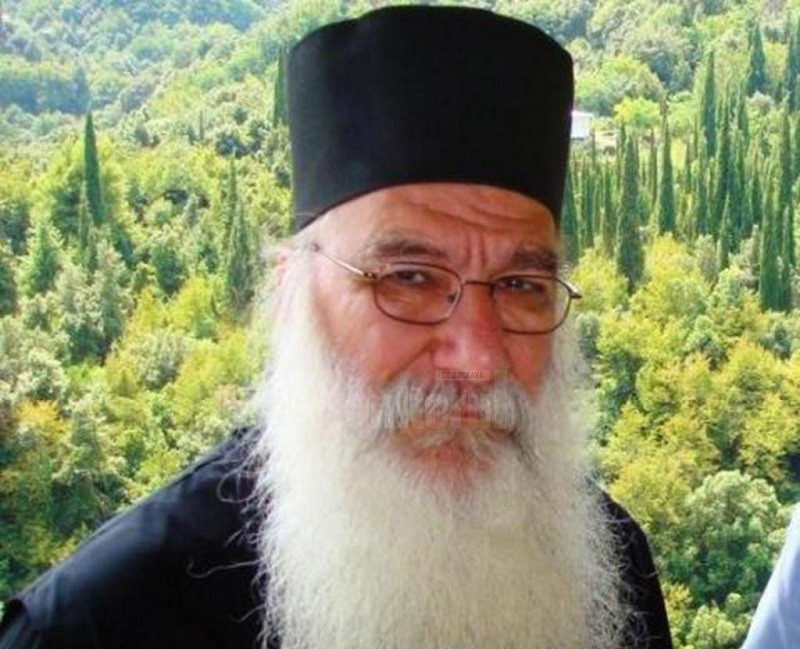 Starețul Moise Aghioritul: „Nu poţi să ajungi la 60 de ani şi să spui „mă voi căsători”, „ mă voi călugări”, nu?”