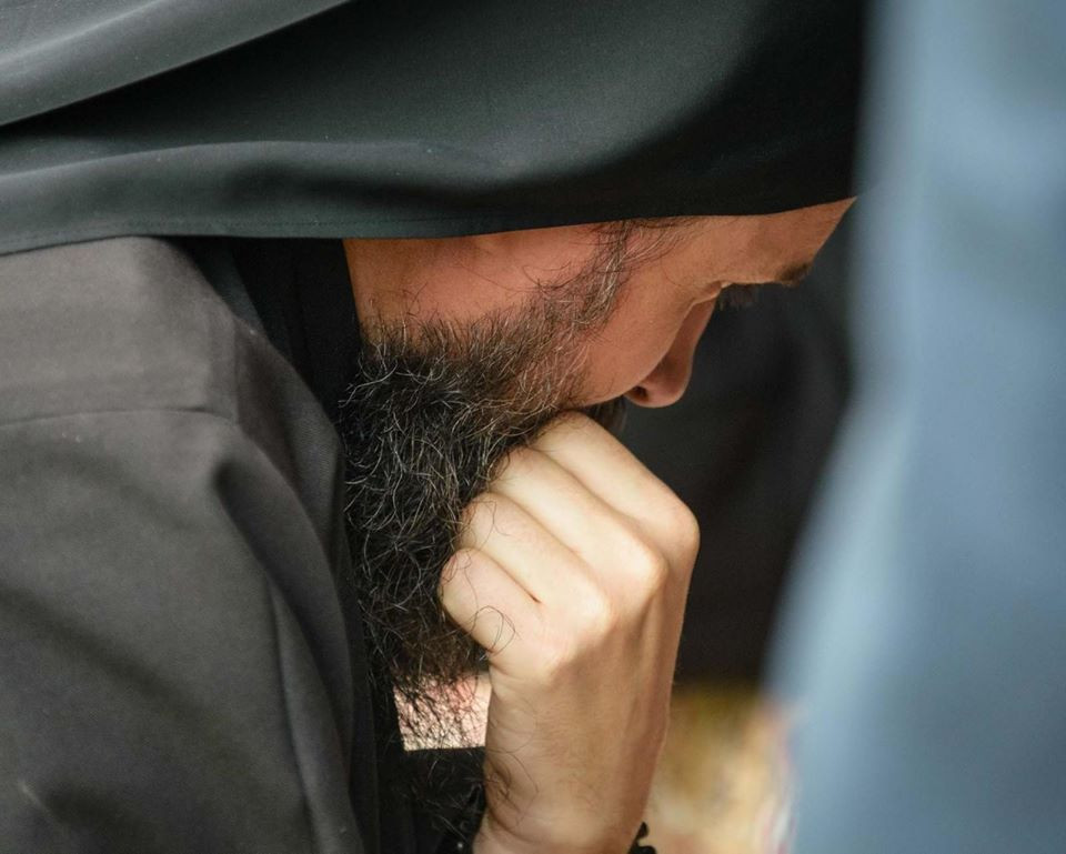 Când aveţi o suferinţă mare, rugaţi-vă să se facă voia lui Dumnezeu