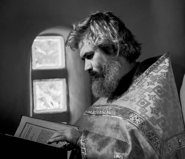 Pr. Savatie Baștovoi despre purtarea măștilor care ne ascund fețele