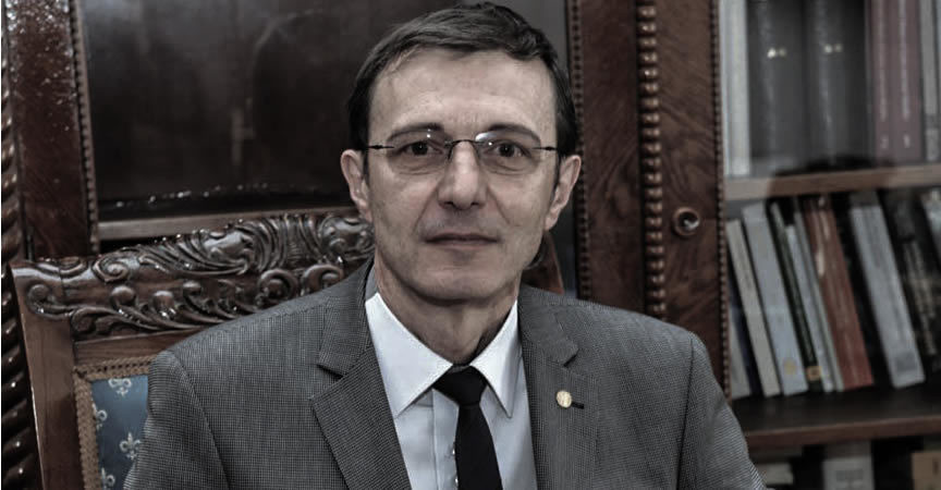 Academicianul Aurel Pop: “Un învățător face mai mult decât 10 laptop-uri”