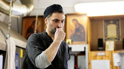 Dumnezeu te-a păzit. Ia aminte!