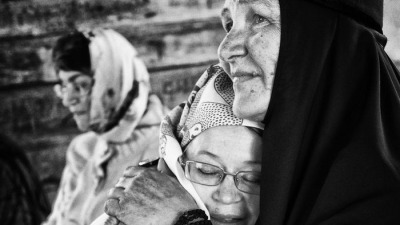 Cereţi ajutorul doctorului, dar în primul rând rugaţi-vă, totodată, Domnului şi sfinţilor Lui
