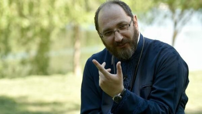 Nu se poate să trăim tot timpul cu Hristos la o bodegă a cerului