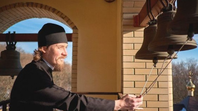 Ce ai făcut ţi se va face; ce ai zis ţi se va zice; ce încarci pe altul ai să duci şi tu