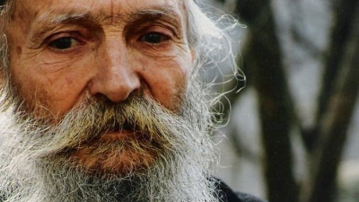 Nu purtați grija altora!