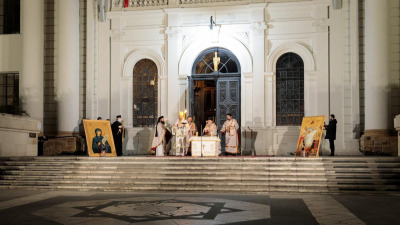 Autodenunț: La Catedrala Mitropolitană din Iași, la slujba Învierii au fost credincioși!