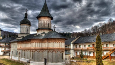 Așteptăm vreo pandemie, ca să-L cauți pe Hristos?..