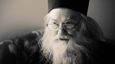 Omul de azi a devenit un rob care nu își cunoaște stăpânii. El nici macar nu știe că este rob...