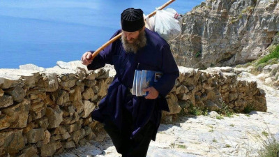 Când te apuci de o treabă şi nu ştii ce să faci, cere-I lui Dumnezeu să-ți arate calea