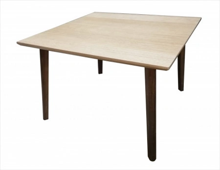 Klub sto 68 x 68