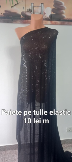 Paiete pe tulle elastic Negre