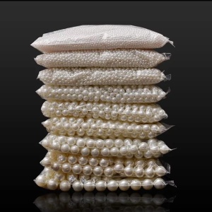 Perle pentru capsat Ivory Dimensiune 6 mm Punga cca 250 Gr