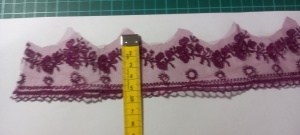Broderie Visinie Latime 6 cm pe tulle Mod 31 Cupon 7 m