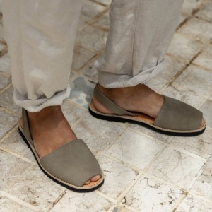 Sandale din piele intoarsa AVARCA MINORQUINES Khaki - Img 3