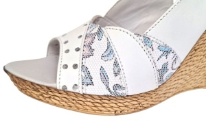 Sandale dama din piele naturala cu platforme de 10cm Alb Floral BVS47XA - Img 4