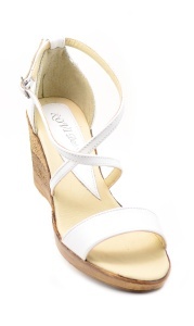 Oferta marimea 36 -Sandale dama din piele naturala, culoare alb - Made in Romania LS7A2 - Img 4