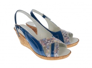 Sandale dama de vara cu platforme de 7 cm, din piele naturala lacuita, bleumarin, S50LACBLM