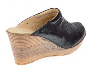 Oferta marimea 37, 39 - Saboti de vara, negri din piele naturala box, cu perforatii - LTEAN - Img 2
