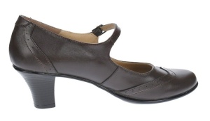 Pantofi dama eleganti din piele naturala cu toc mic si bareta - P104MARO - Img 4