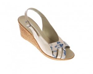 Sandale dama de vara cu platforme de 7 cm, din piele naturala lacuita, bej, S50LACBEJ - Img 4