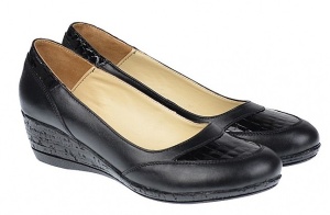 Oferta marimea 36, 37 - Pantofi dama, piele naturala in combinatie cu piele lac, cu platforma - Made in Romania LP12N - Img 3