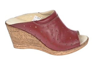 Oferta marimea 36, 38, 41 - Saboti dama de vara, din piele naturala cu perforatii, culoare visiniu - LPAPUCTEAVIS - Img 5