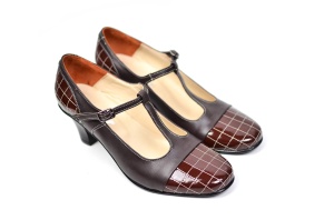 Oferta marimea 36 Pantofi dama piele naturala cu varf lacuit - eleganti - Made in Romania LP50M