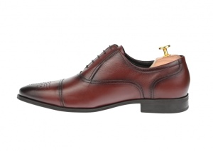 Pantofi barbati eleganti cu perforatii din piele naturala de culoare visinie - 356VIS - Img 3