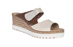 Oferta marimea 37 Papuci dama, de vara, din piele naturala cu platforme de 7cm, LPAPUCMBEJ