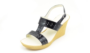 Oferta marimea 37 - Sandale dama negre din piele naturala, cu platforme de 7 cm - LS46N2LAC - Img 6