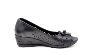 Pantofi dama decupati din piele naturala - Model negru LSV13110N - Img 2
