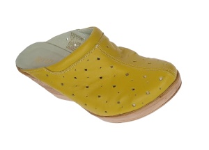 Oferta marimea 38 Saboti de vara, galbeni, din piele naturala cu perforatii L2TEAGALBEN - Img 4