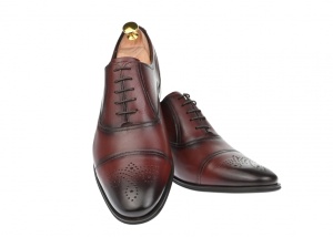 Pantofi barbati eleganti cu perforatii din piele naturala de culoare visinie - 356VIS - Img 4