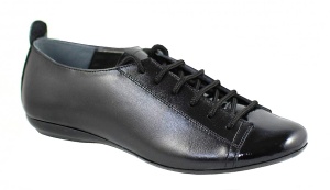 Pantofi dama casual din piele naturala cu varf lacuit - Model Emma P09LACN