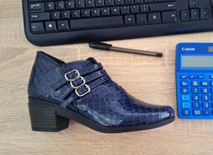 Botine dama din piele naturala Croco, Barete, Catarame argintii, Toc de 5 cm, NEGRU - MVS63CTCRN - Img 2
