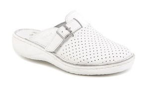 Oferta Marimea 35 Saboti medicali femei albi din piele naturala box, cu perforatii, Med-Line BR128A