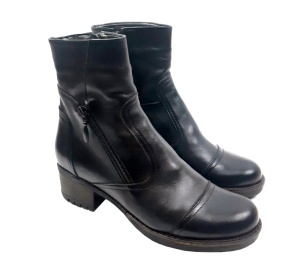 Oferta marimea 40 Ghete dama din piele naturala, cu fermoar Negru (imblanite) LGNADIAN