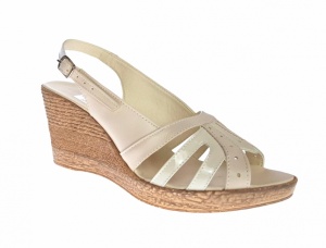 Sandale dama de vara cu platforme de 7 cm, din piele naturala lacuita, neagra, S89LACBEJ - Img 4
