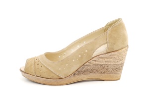 Oferta marimea 36 - Pantofi dama, de primavara-vara, decupati in fata, cu platforme de 7cm, lucrati din piele naturala intoarsa - LS1047BEJ - Img 6