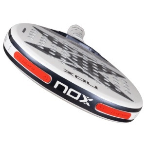 AT10 GENIUS 12K ALUM XTREM 12K LITE 2026 by Agustin Tapia - reket za padel - Img 3