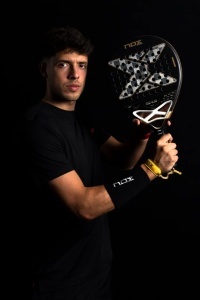 AT10 GENIUS 18K ALUM 2026 by Agustin Tapia - reket za padel - Img 3