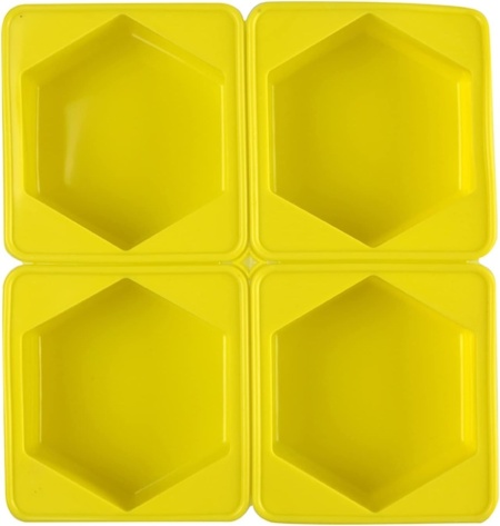 Set 4 forme silicon, awwaline, hexagon, galben, ideale pentru briose, prajituri, oua, proiecte DIY, ceara, lumanari, sapun, rezistente la temperaturi -40 pana la 250 grade