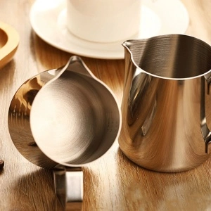 Cana din inox cu gradatie, latiera pentru spumare cu maner, cana de lapte sau cappucino, cu cioc, cana pentru bar, cana barista, 600 ml - Img 8
