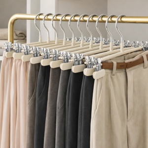 Set 10 umerase cu clips pentru pantaloni, awwaline, crem, otel, 31 x 13 cm - Img 2